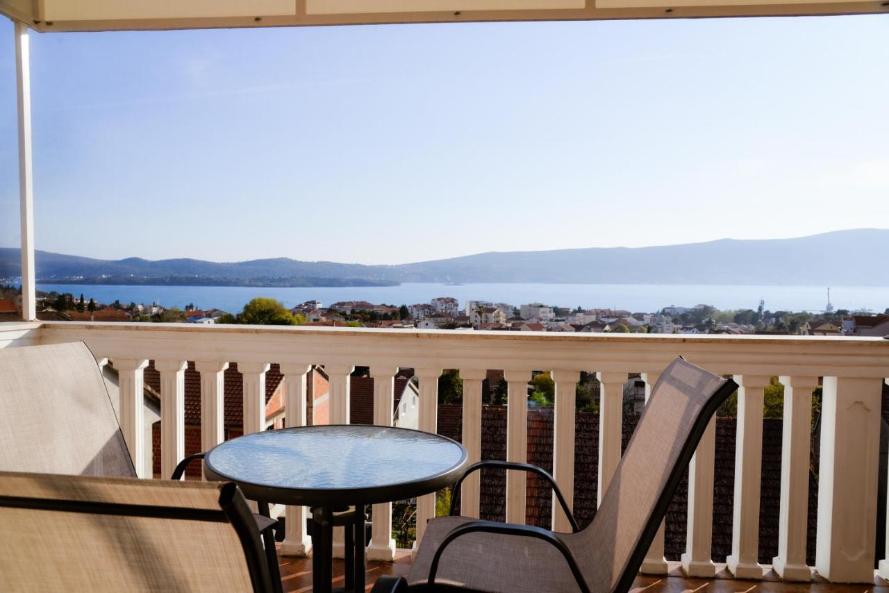 Iker Apartments Tivat Exteriér fotografie