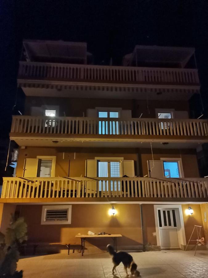 Iker Apartments Tivat Exteriér fotografie